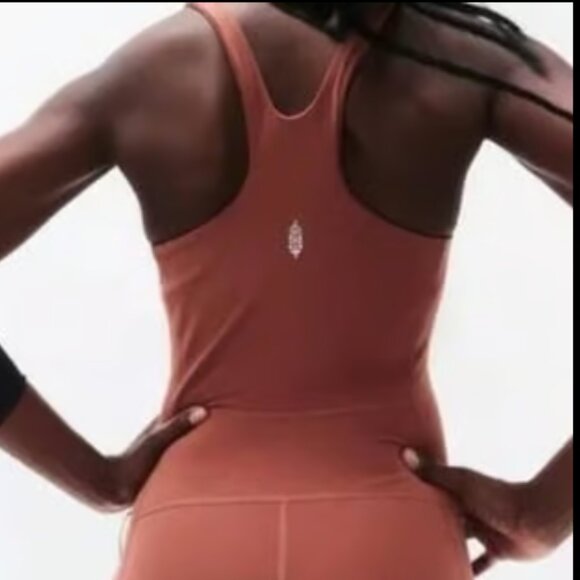 FREE PEOPLE FP MOVEMENT NEVER BETTER RUNSIE CLAY ONE PIECE WORK OUT M - Picture 6 of 10